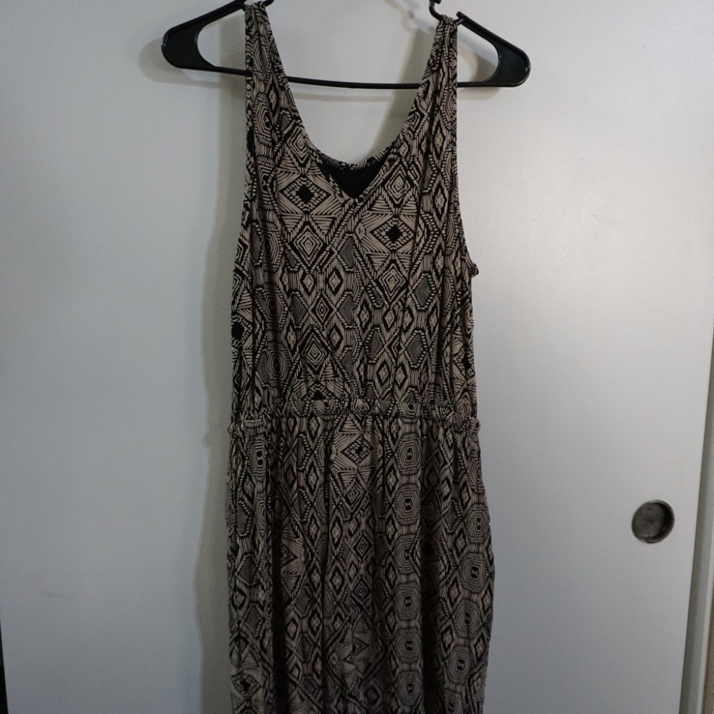 🌻 LUCKY BRAND Tassel Tie Dress